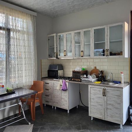 Mite Hotel Chakvi Extérieur photo