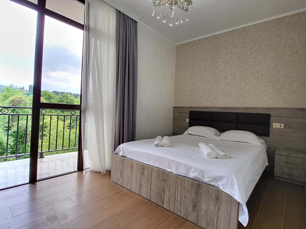 Mite Hotel Chakvi Extérieur photo