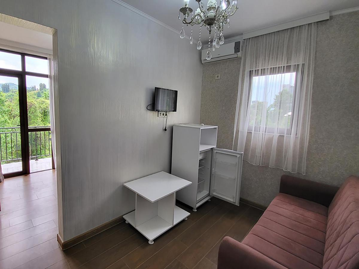Mite Hotel Chakvi Extérieur photo
