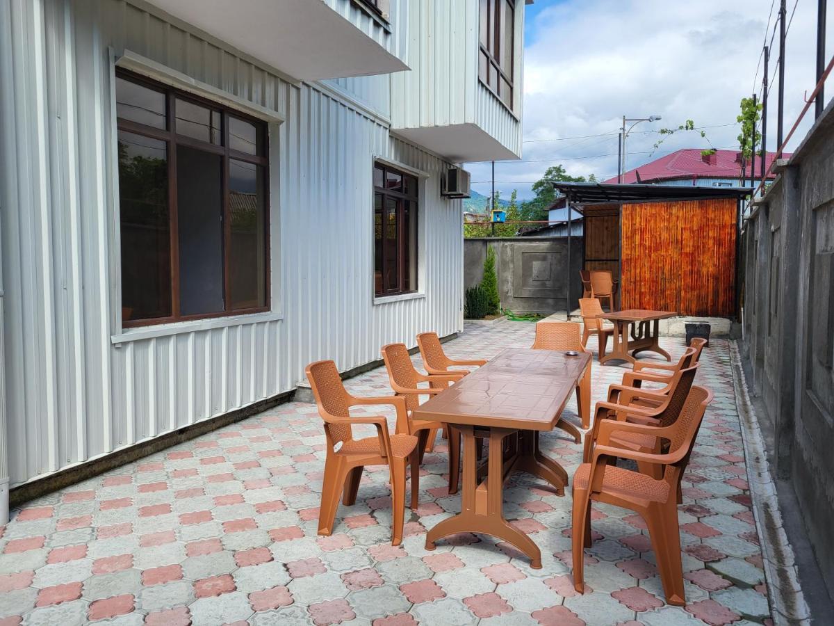 Mite Hotel Chakvi Extérieur photo